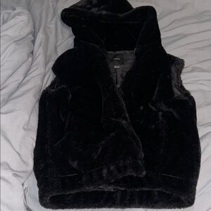Forever 21 Faux Fur vest